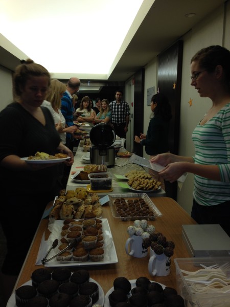 Bake Sale to raise funds for WWF-Canada © Christina Reinhardt / WWF-Canada