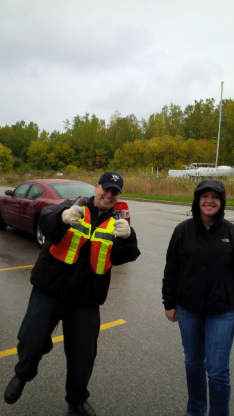 OLG Casino Point Edward employee volunteers brave the rain on E-waste Day! © OLG Casino Point Edward 