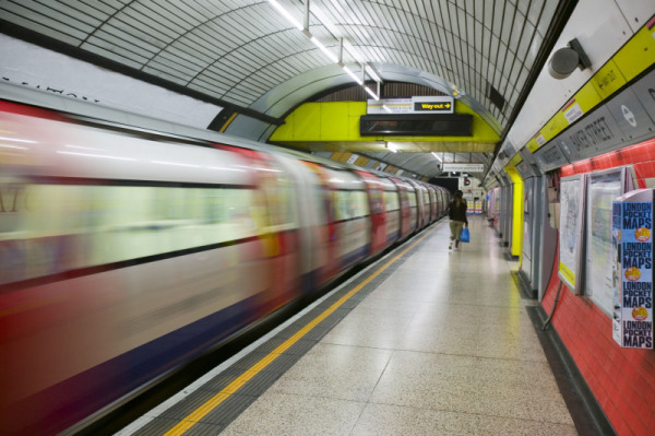 Subway train © Global Warming Images / WWF-Canon