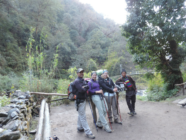 Gautam, Steph, Heather and Saila (our porter) ©Steph Morgan