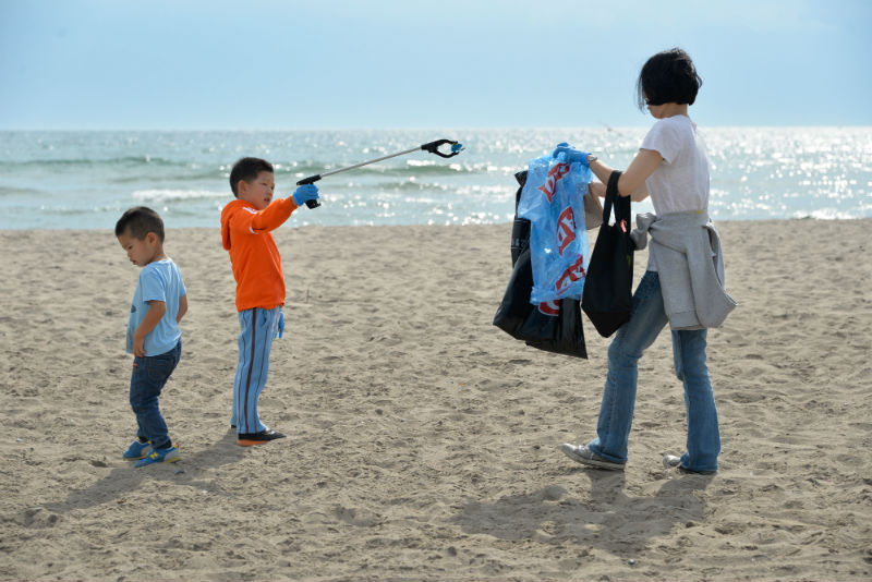 Photo Credit: Stephanie Lake / Canadian Press / Great Canadian Shoreline Cleanup