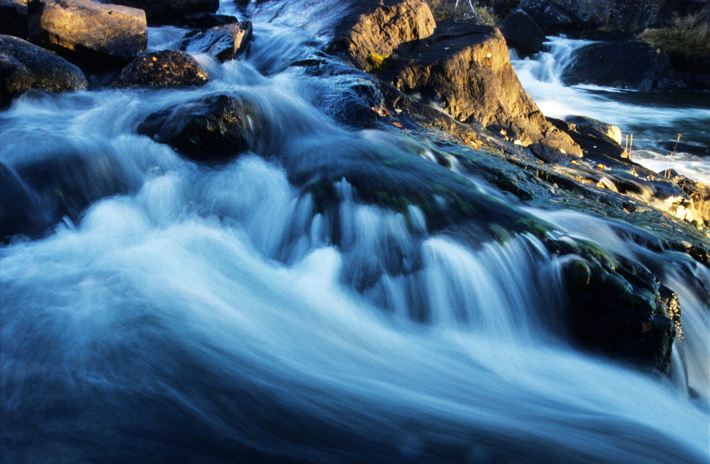 Water flowing in the Cameron River